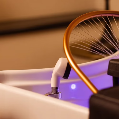 Łóżko z myjką do Head Spa – luksusowe urządzenie do pielęgnacji skóry głowy